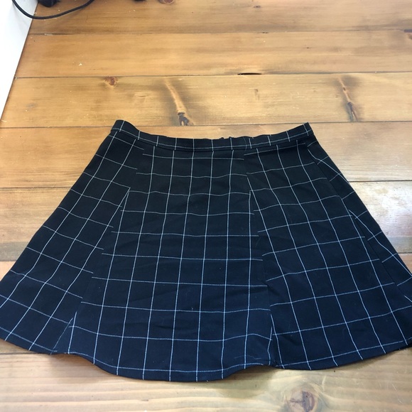 Skirt - Picture 1 of 3